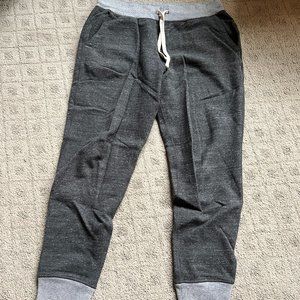 Men's GAP Sweatpants Large